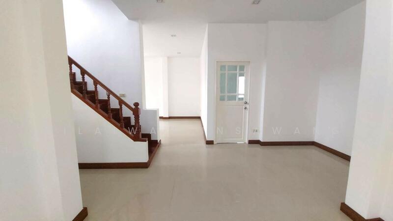 For Sale - หมู่บ้านนาราพาร์ค, Nonthaburi