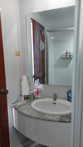 Merlin Tower : เมอร์ลินทาวเวอร์, กรุงเทพ, ซอยนราธิวาสราชนครินทร์ 14, ทุ่งวัดดอน, สาทร, กรุงเทพ, 40 ตร.ม., คอนโด ขาย, โดย รพีพร แซ่อึ้ง, 10925491 - DDproperty.com