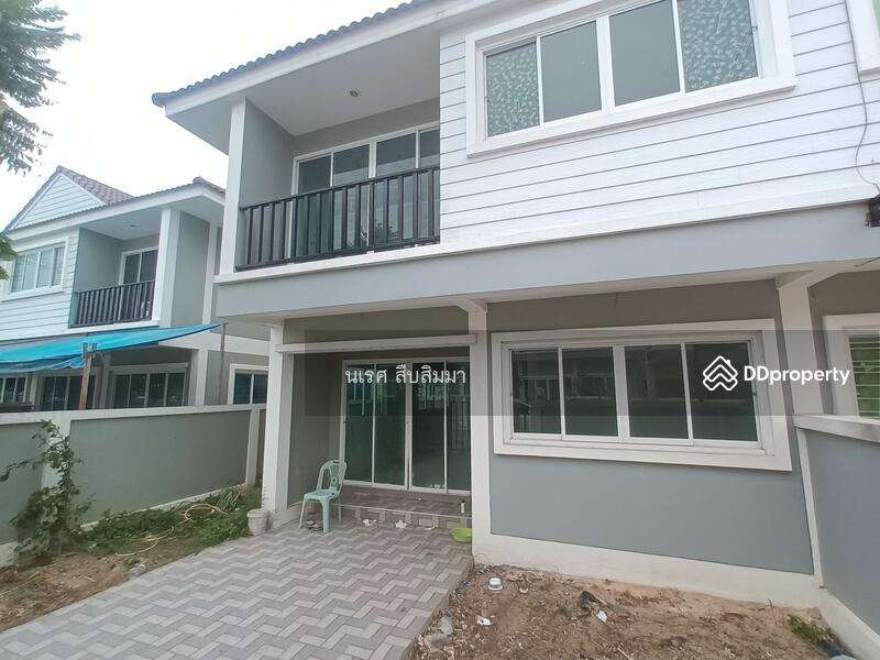 บ้านแฝด 2 ชั้นเนื้อที่กว้าง พิกัดเครือสหพัฒน์ หมู่บ้านคันทรีวิลเลท3 ซอยไร่1, Chon Buri (Pattaya), Nong - Kham, Si Racha, Chon Buri (Pattaya), 3 Bedrooms, 120 sqm, Single Detached House For Sale, by นเรศ สืบสิมมา, 10926404 - DDproperty.com