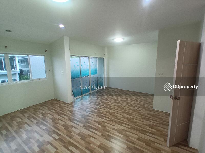 บ้านแฝด 2 ชั้นเนื้อที่กว้าง พิกัดเครือสหพัฒน์ หมู่บ้านคันทรีวิลเลท3 ซอยไร่1, ชลบุรี, หนองขาม, ศรีราชา, ชลบุรี, 120 ตร.ม., บ้านเดี่ยว ขาย, โดย นเรศ สืบสิมมา, 10926404 - DDproperty.com