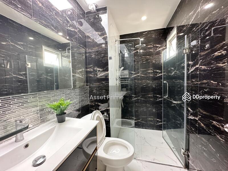 For Sale - The Parkland Srinakarin, Samut Prakan