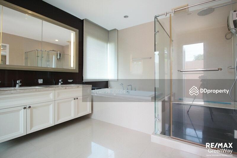 บ้านเดี่ยว ลัดดารมย์ อิลิแกนซ์ วงแหวน สาทร Laddarom elegance Wongwaen-Sathorn ถนนเมน หลังใหญ่ สวน