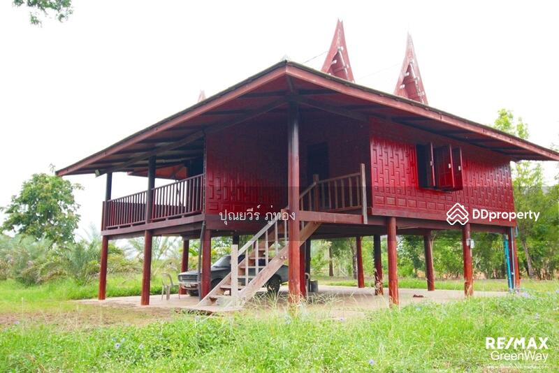 ขาย สนามฟุตบอล มาตรฐาน ขนาด 11 คน  เพชรบุรี แก่งกระจาน มีอาคารพัก เกือบ 22 ไร่ ขายเท่าราคาประเมิน