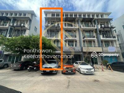 ขาย - ขายด่วน ! อาคารพาณิชย์ หลังมุม 4 ชั้น ในโครงการ เฮ้าเดอะฮัมบูร์ก บนถนนหทัยราษฎร์, กรุงเทพ