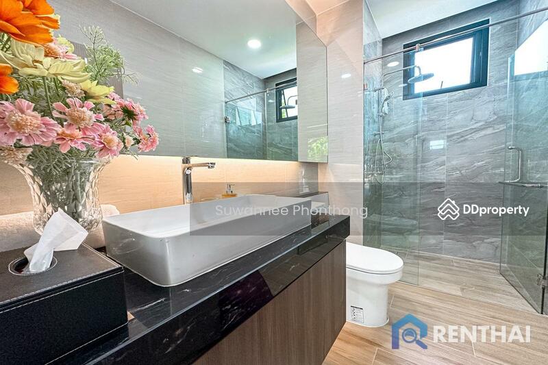 2 storey modern tropical house for sale Pattaya, Chon Buri (Pattaya), Huai Yai, Bang Lamung (Pattaya), Chon Buri (Pattaya), 4 Bedrooms, 215 sqm, Single Detached House For Sale, by Suwannee Phonthong, 10935692 - DDproperty.com