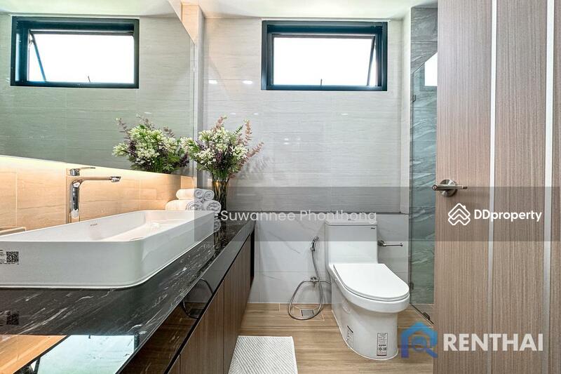 2 storey modern tropical house for sale Pattaya, Chon Buri (Pattaya), Huai Yai, Bang Lamung (Pattaya), Chon Buri (Pattaya), 4 Bedrooms, 215 sqm, Single Detached House For Sale, by Suwannee Phonthong, 10935692 - DDproperty.com