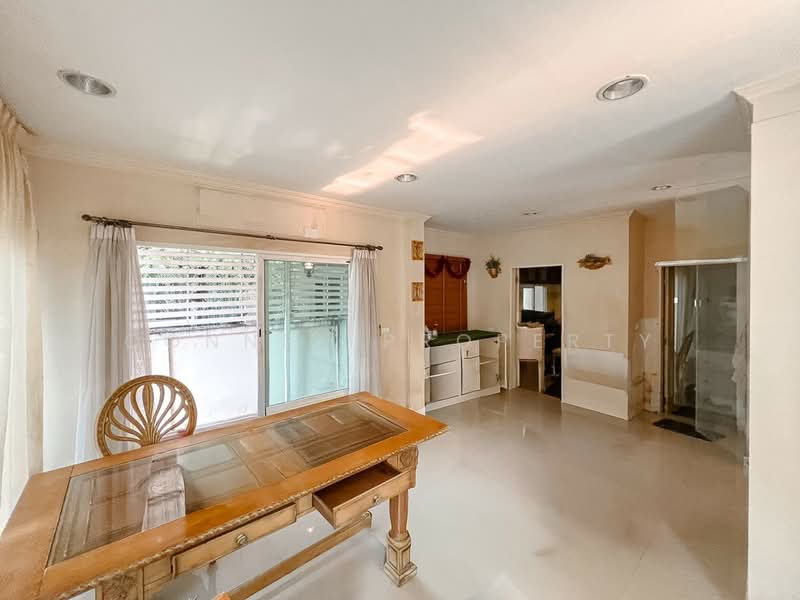 The Centro Ramindra, Bangkok, Kanchanaphisek Road, Khan Na Yao, Khan Na Yao, Bangkok, 3 Bedrooms, 180 sqm, Single Detached House For Sale, by Connex Property, 10937749 - DDproperty.com