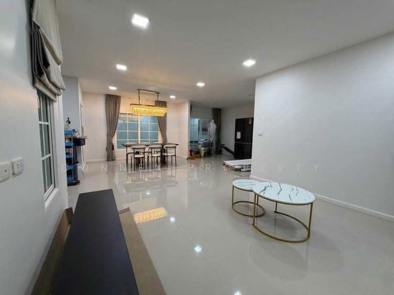 Golden Prestige Ekkachai-Wongwaen : โกลเด้น เพรสทีจ เอกชัย-วงแหวน, กรุงเทพ, ซอยเอกชัย 102/3, บางบอน, กรุงเทพ, 286 ตร.ม., บ้านเดี่ยว ขาย, โดย Connex Property, 10937949 - DDproperty.com