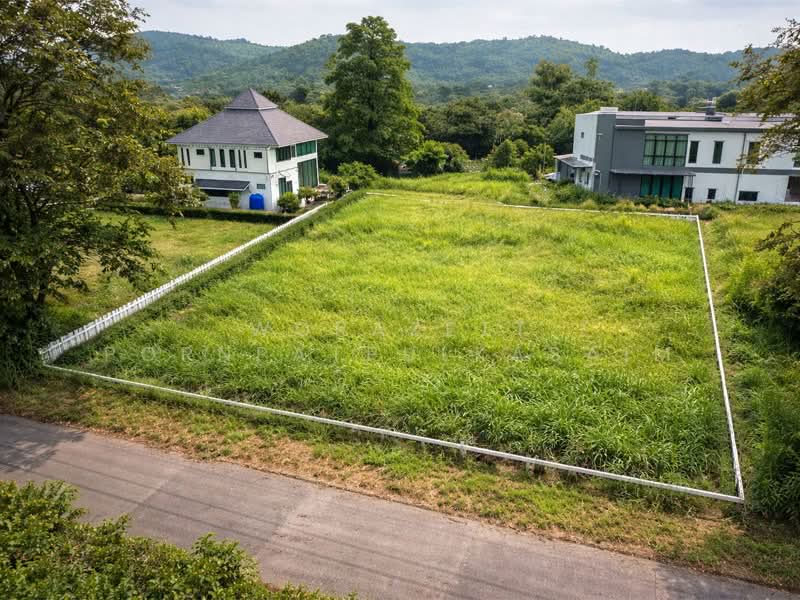For Sale - land in the golf course SIR JAMES RESORT Khao Yai, Saraburi