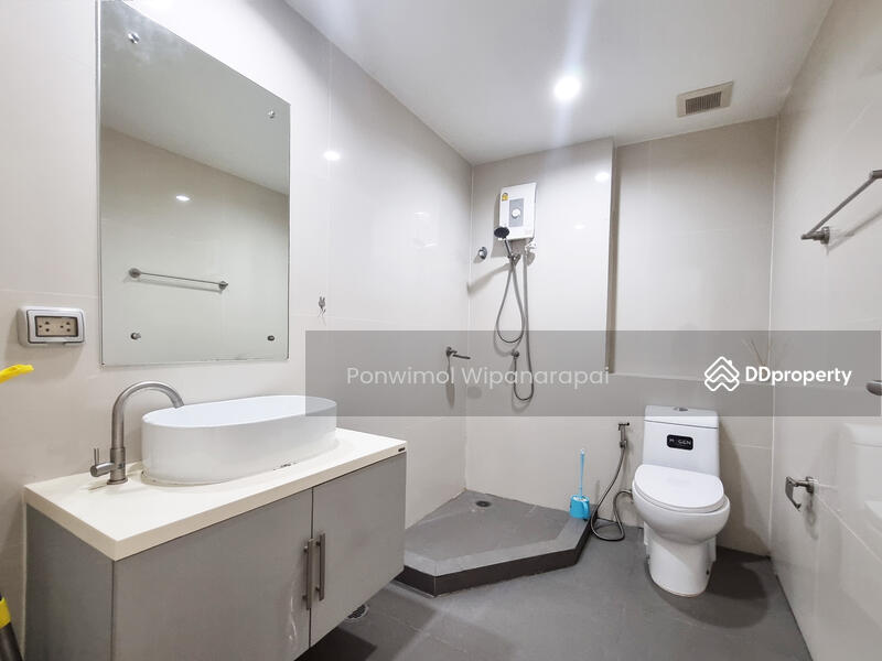 Patio Pattanakarn 38, Bangkok, Soi Phatthanakan 38 Phatthanakan Road, Suan Luang, Suan Luang, Bangkok, 3 Bedrooms, 155 sqm, Townhouse For Rent, by Ponwimol Wipanarapai, 10943609 - DDproperty.com