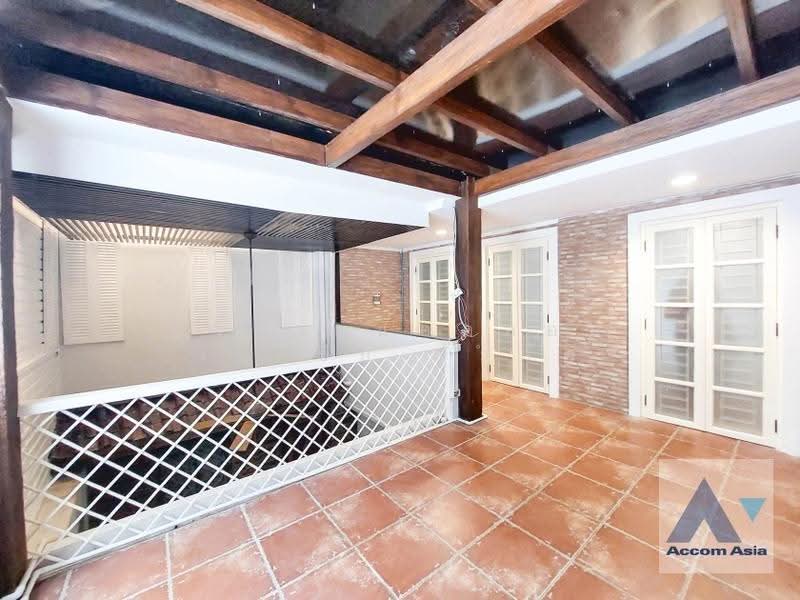 Townhouse For Rent Pathumwan, Pathumwan, Bangkok / Ploenchit, กรุงเทพ, ลุมพินี, ปทุมวัน, กรุงเทพ, 380 ตร.ม., ทาวน์เฮ้าส์ ให้เช่า, โดย บริษัท แอคคอม เอเซีย จำกัด, 10944174 - DDproperty.com