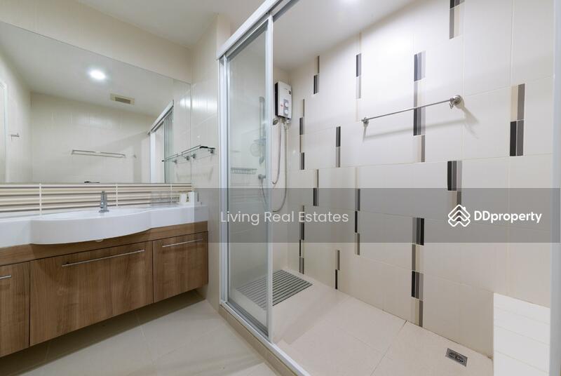 Centric Tiwanon Station, Nonthaburi, 333 Krungthep-Nonthaburi Rd, Bang Khen, Muang Nonthaburi, Nonthaburi, 2 Bedrooms, 77 sqm, Condo For Sale, by Living Real Estates, 10945362 - DDproperty.com