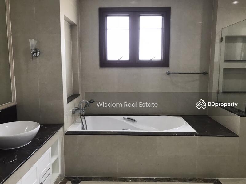 Narasiri Pattanakarn-Srinakarin, Bangkok, 878 Soi Srinakarin 20, Khlong Chan, Bang Kapi, Bangkok, 5 Bedrooms, 480 sqm, Single Detached House For Rent, by Wisdom Real Estate, 10948274 - DDproperty.com