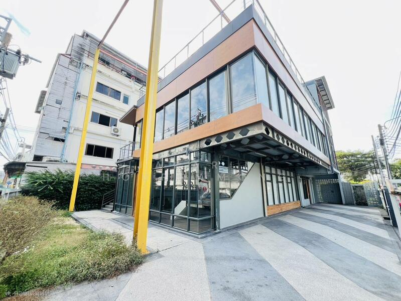 For Rent - ให้เช่าออฟฟิศ 3ชั้น ติวานนท์ อ.เมือง นนทบุรี ใกล้MRTกระทรวงสาธารณะสุข, Nonthaburi