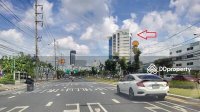 ขาย - ขายที่ 1065 ตรว.ติดถ.ใหญ่รัชดาภิเษตรงข้ามศาลแพ่งตรว.ละ 8.8แสนแถมตึกวินวินอาคารสำนักงาน12ชั้น7700ตรม., กรุงเทพ