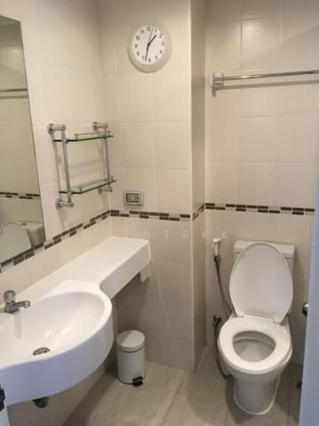 Lumpini Ville Ramkhamhaeng 26, Bangkok, Soi Ramkamhang 26, Huamark Road, Hua Mak, Bang Kapi, Bangkok, 1 Bedroom, 33 sqm, Condo For Rent, by Agentbkk, 10950428 - DDproperty.com