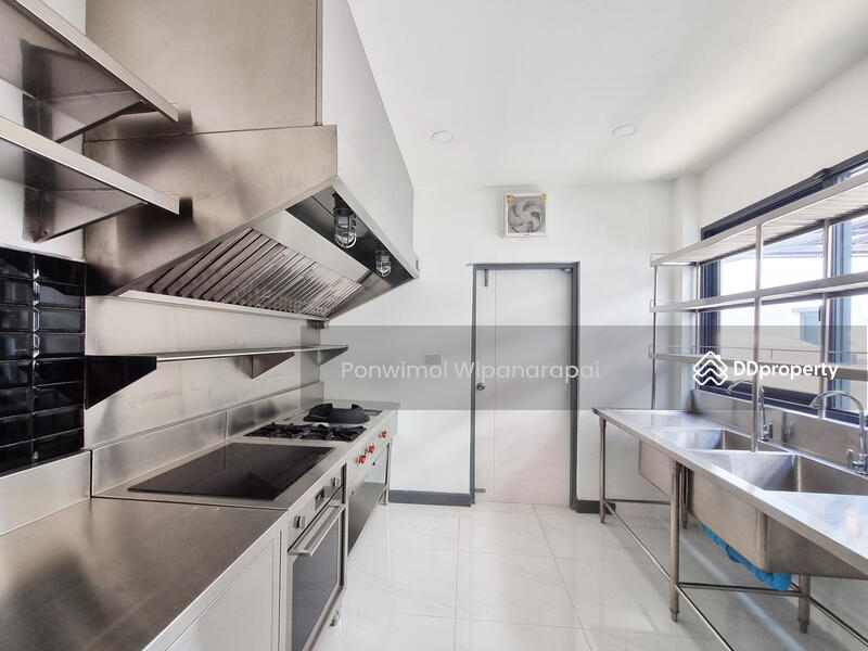 THE CITY SUKHUMVIT - ON NUT, Bangkok, Prawet, Prawet, Bangkok, 4 Bedrooms, 345 sqm, Single Detached House For Sale, by Ponwimol Wipanarapai, 10952073 - DDproperty.com