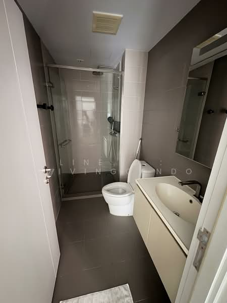Sari by Sansiri, Bangkok, 36 Sukhumvit Road, Bang Chak, Phra Khanong, Bangkok, 2 Bedrooms, 66 sqm, Condo For Rent, by LINE ID : @livingcondo, 10954212 - DDproperty.com
