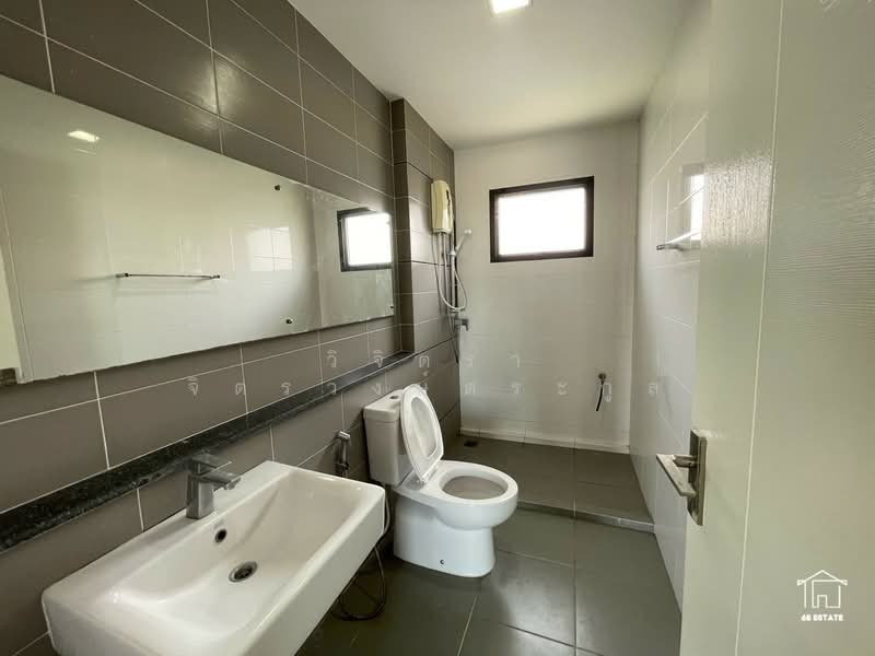 Mantana Lake Watcharapol, Bangkok, Sukhaphiban 5 Road, O-Ngoen, Sai Mai, Bangkok, 3 Bedrooms, 168 sqm, Single Detached House For Rent, by วิจิตรา จิตรวงษ์ตระกูล, 10956877 - DDproperty.com