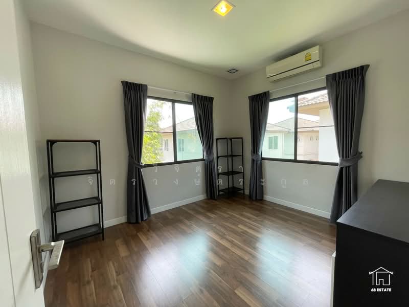 Mantana Lake Watcharapol, Bangkok, Sukhaphiban 5 Road, O-Ngoen, Sai Mai, Bangkok, 3 Bedrooms, 168 sqm, Single Detached House For Rent, by วิจิตรา จิตรวงษ์ตระกูล, 10956877 - DDproperty.com