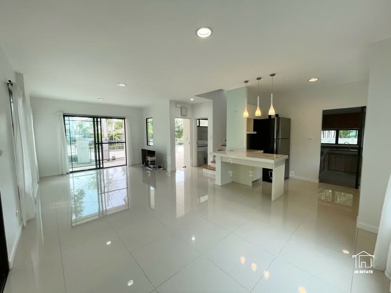 ให้เช่า - Mantana Lake Watcharapol : มัณฑนา เลค วัชรพล, กรุงเทพ