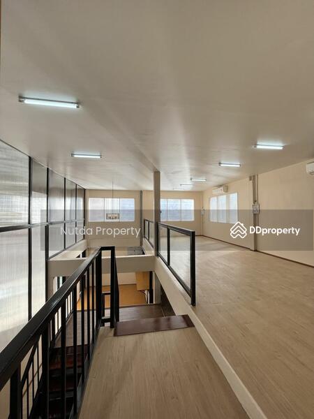 For Rent - Warehouse with office Ratchadaphisek, Bangkok
