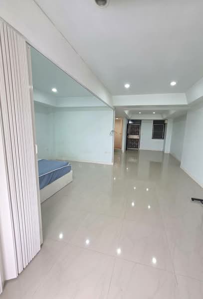 Terddamri Building, Bangkok, เทอดดำริ, Tanon Nakorn Chaisri, Dusit, Bangkok, 1 Bedroom, 63 sqm, Condo For Rent, by Ulaiwan Boonsiri, 10962261 - DDproperty.com