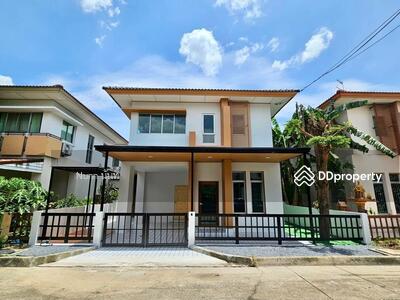 ขาย - บ้านแต่งใหม่ สวย กว้าง ราคาถูก ทำเลดี หมู่บ้านพร้อมพัฒน์ กรีนโนวา ถ.ปัญญาอินทรา คลองสามวา, กรุงเทพ