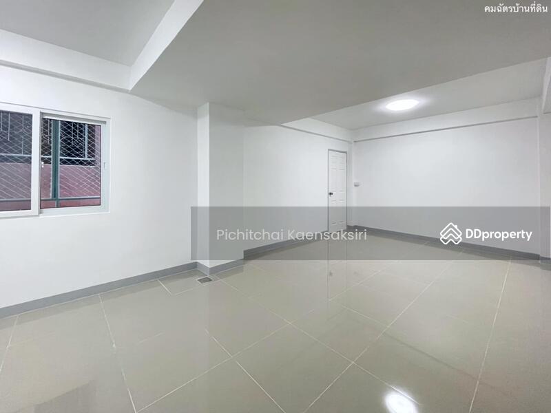 Large 2-storey detached house, Thai Thani Soi 10, Nava Nakorn, Pathum Thani, Pathum Thani, Khlong Nung, Khlong Luang, Pathum Thani, 5 Bedrooms, 238 sqm, Single Detached House For Sale, by Pichitchai Kaensaksiri, 10968157 - DDproperty.com