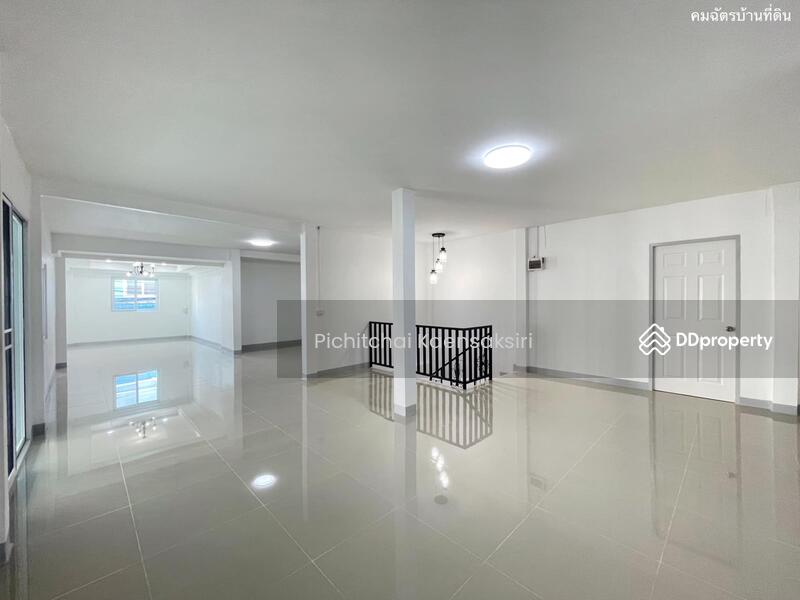 Large 2-storey detached house, Thai Thani Soi 10, Nava Nakorn, Pathum Thani, Pathum Thani, Khlong Nung, Khlong Luang, Pathum Thani, 5 Bedrooms, 238 sqm, Single Detached House For Sale, by Pichitchai Kaensaksiri, 10968157 - DDproperty.com