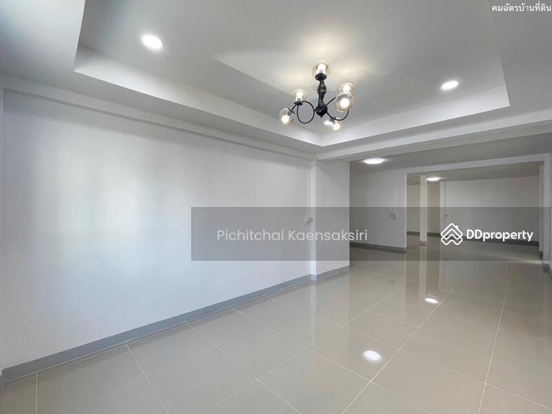 Large 2-storey detached house, Thai Thani Soi 10, Nava Nakorn, Pathum Thani, Pathum Thani, Khlong Nung, Khlong Luang, Pathum Thani, 5 Bedrooms, 238 sqm, Single Detached House For Sale, by Pichitchai Kaensaksiri, 10968157 - DDproperty.com