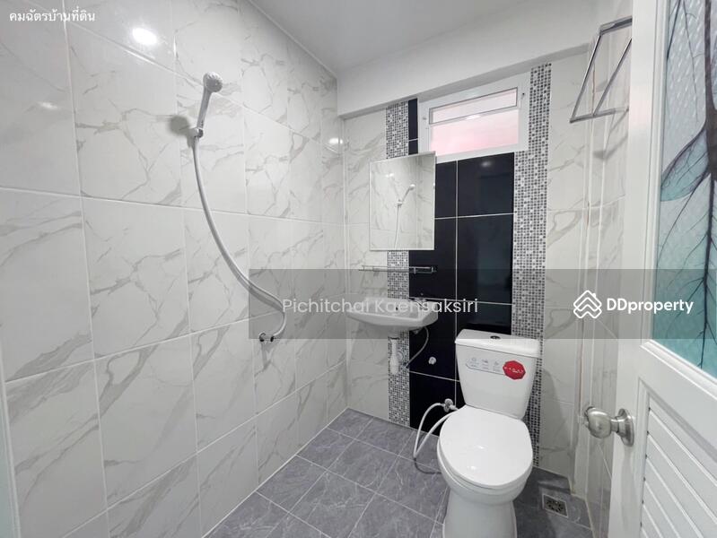 Large 2-storey detached house, Thai Thani Soi 10, Nava Nakorn, Pathum Thani, Pathum Thani, Khlong Nung, Khlong Luang, Pathum Thani, 5 Bedrooms, 238 sqm, Single Detached House For Sale, by Pichitchai Kaensaksiri, 10968157 - DDproperty.com