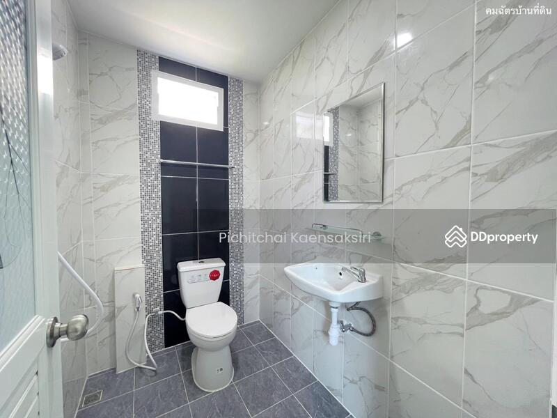 Large 2-storey detached house, Thai Thani Soi 10, Nava Nakorn, Pathum Thani, Pathum Thani, Khlong Nung, Khlong Luang, Pathum Thani, 5 Bedrooms, 238 sqm, Single Detached House For Sale, by Pichitchai Kaensaksiri, 10968157 - DDproperty.com