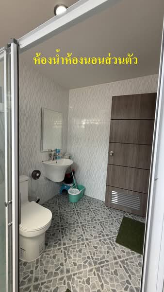 For Sale - Loss Sell! 1.5M Off, New House 198sqw, 6-Car Park, Near Main Road, Ready to move, Free Transfer, Prachuap Khiri Khan