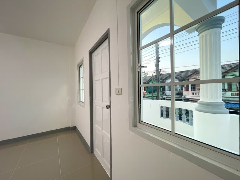 Porn Thaweewat 1 Village, Khlong Nueng Subdistrict, Khlong Luang District, Pathum Thani, Pathum Thani, Khlong Nung, Khlong Luang, Pathum Thani, 2 Bedrooms, 68 sqm, Townhouse For Sale, by Pichitchai Kaensaksiri, 10971464 - DDproperty.com