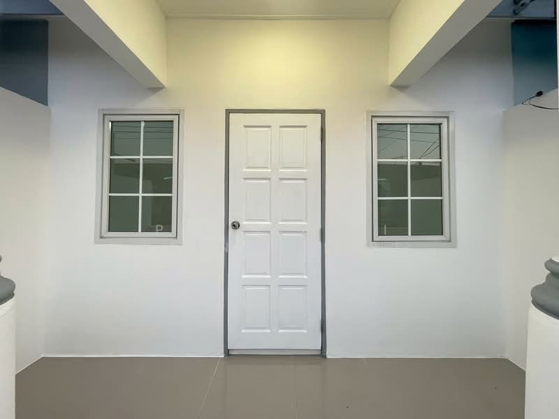 Porn Thaweewat 1 Village, Khlong Nueng Subdistrict, Khlong Luang District, Pathum Thani, Pathum Thani, Khlong Nung, Khlong Luang, Pathum Thani, 2 Bedrooms, 68 sqm, Townhouse For Sale, by Pichitchai Kaensaksiri, 10971464 - DDproperty.com