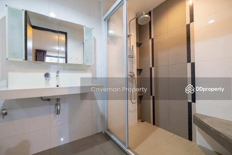 Rhythm Ratchada, Bangkok, 558 Ratchadaphisek Road, Samsen Nok, Huai Khwang, Bangkok, 1 Bedroom, 47 sqm, Condo For Rent, by Caveman Property, 10974509 - DDproperty.com