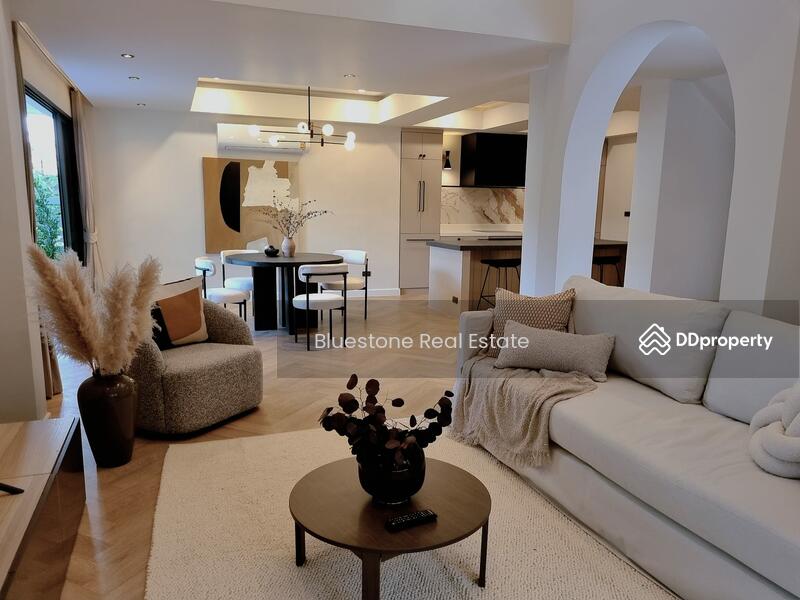 Luxury Detached House, 4 Beds, Professionally Designed, Near Ekamai, bangkok, Phra Kanong Nua, Watthana, Bangkok, 4 Bedrooms, 350 sqm, Single Detached House For Rent, by Thiti Boonchurn, 10974838 - DDproperty.com