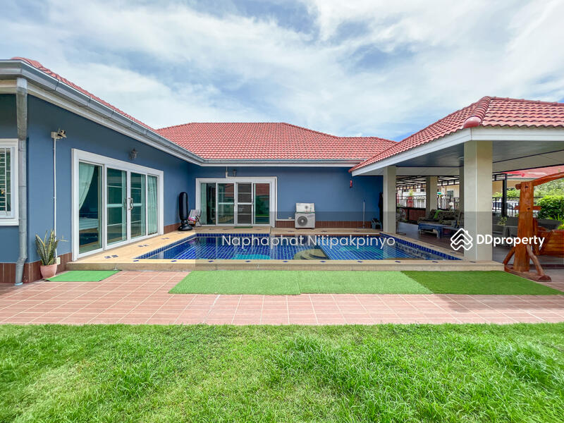 For Sale - Single House with private pool for sale, Chon Buri
