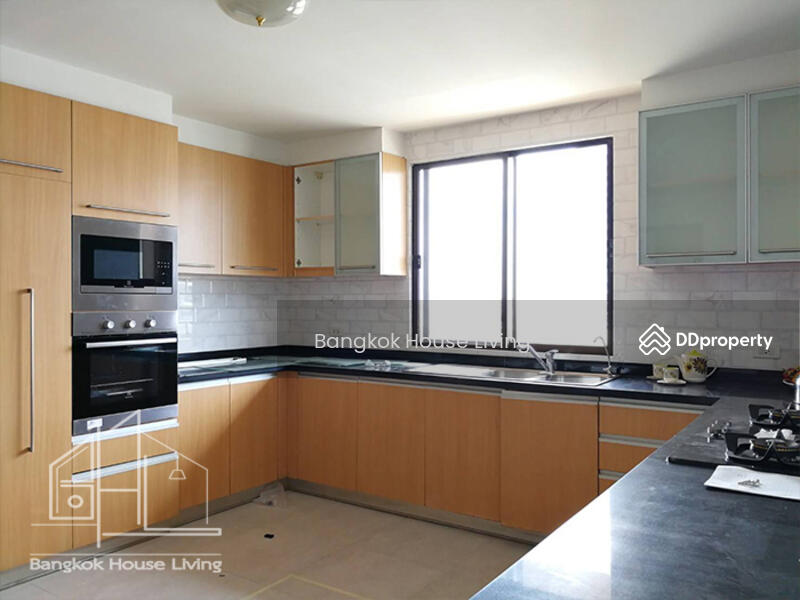 Hawaii Tower, Bangkok, Soi Sukhumvit 23, Khlongtoei Nua, Watthana, Bangkok, 4 Bedrooms, 420 sqm, Apartment For Rent, by Bangkok House Living, 10976481 - DDproperty.com