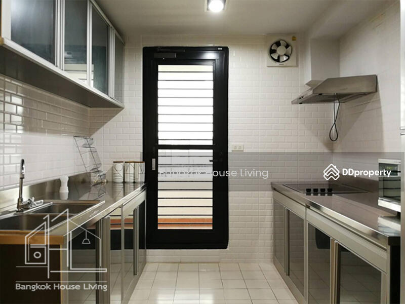 Lily House Mansion, Bangkok, 209 Soi Sukhumvit 31, Khlong Tan Nua, Watthana, Bangkok, 3 Bedrooms, 145 sqm, Apartment For Rent, by Bangkok House Living, 10976516 - DDproperty.com