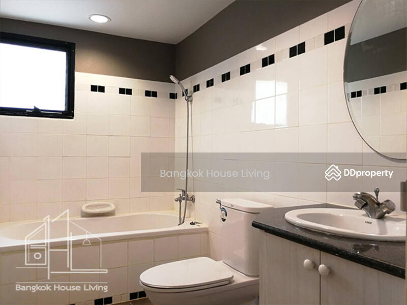 Lily House Mansion, Bangkok, 209 Soi Sukhumvit 31, Khlong Tan Nua, Watthana, Bangkok, 3 Bedrooms, 145 sqm, Apartment For Rent, by Bangkok House Living, 10976516 - DDproperty.com