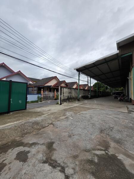 For Rent - โกดังหัวทะเล 300ตรม. ติดถนน4เลน พร้อมอ๊อฟฟิต 2ห้อง 2ห้องน้ำ ปล่อยเช่า ในราคาเบาๆๆ 30,000/ด, Nakhon Ratchasima