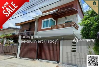 ขาย - บ้านแฝด 2 ชั้น รีโนเวทใหม่ เดินทางสะดวก ห่างจาก BTS ปุณณวิถี, กรุงเทพ