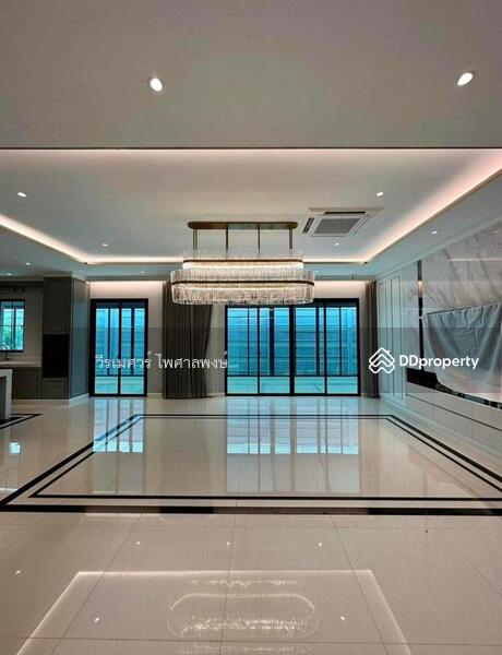 เดอะ พาลาซโซ่ ปิ่นเกล้า (The Palazzo Pinklao)