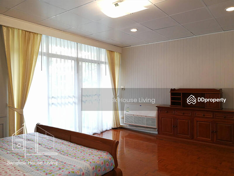 Aramvej Apartment, Bangkok, 181 Soi Sukhumvit 49/11, Khlong Tan Nua, Watthana, Bangkok, 4 Bedrooms, 260 sqm, Apartment For Rent, by Bangkok House Living, 10980791 - DDproperty.com