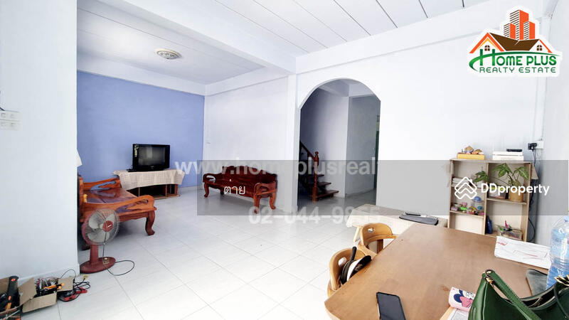 หมู่บ้านอยู่เจริญ โครงการ4 คลอง4 (ใกล้ตลาดเอซี ลำลูกกา คลอง4), Pathum Thani, Lat Sawai, Lam Luk Ka, Pathum Thani, 4 Bedrooms, 117 sqm, Townhouse For Sale, by ต่าย, 10981139 - DDproperty.com