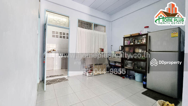 หมู่บ้านอยู่เจริญ โครงการ4 คลอง4 (ใกล้ตลาดเอซี ลำลูกกา คลอง4), Pathum Thani, Lat Sawai, Lam Luk Ka, Pathum Thani, 4 Bedrooms, 117 sqm, Townhouse For Sale, by ต่าย, 10981139 - DDproperty.com