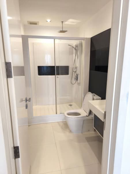 The Room Sukhumvit 62, Bangkok, 2288 Sukhumvit Road, Bang Chak, Phra Khanong, Bangkok, 2 Bedrooms, 75 sqm, Condo For Rent, by Agentbkk, 10987292 - DDproperty.com