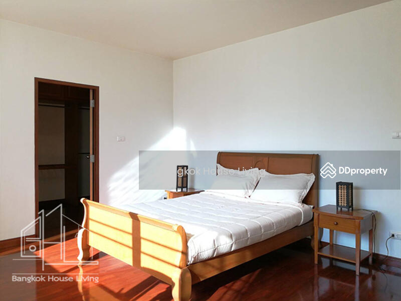 For Rent - Aramvej Apartment, Bangkok